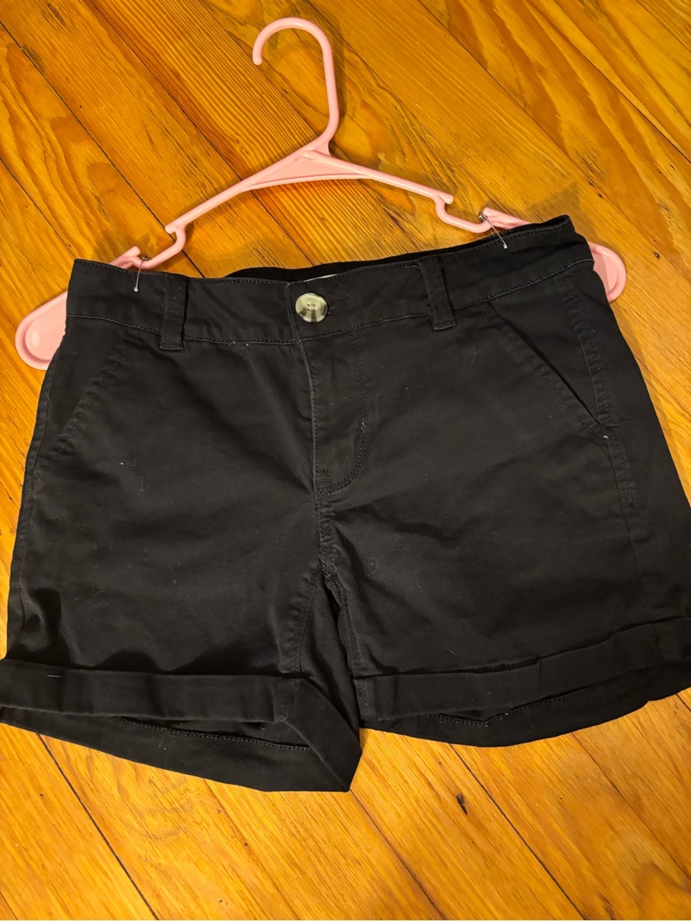 SO Black Roll-Cuff Women's Shorts